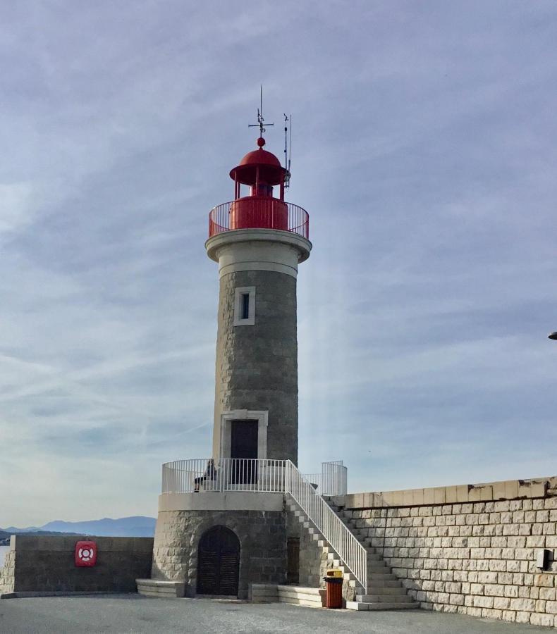 Ravissant Studio Climatise Gambetta Misericorde Au Coeur De Saint Tropez Exteriér fotografie
